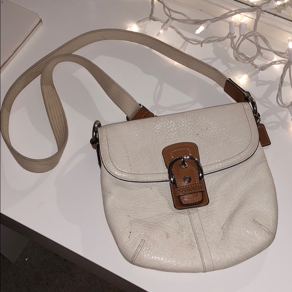Cream Coach Crossbody Handbag - Picture 2 of 3